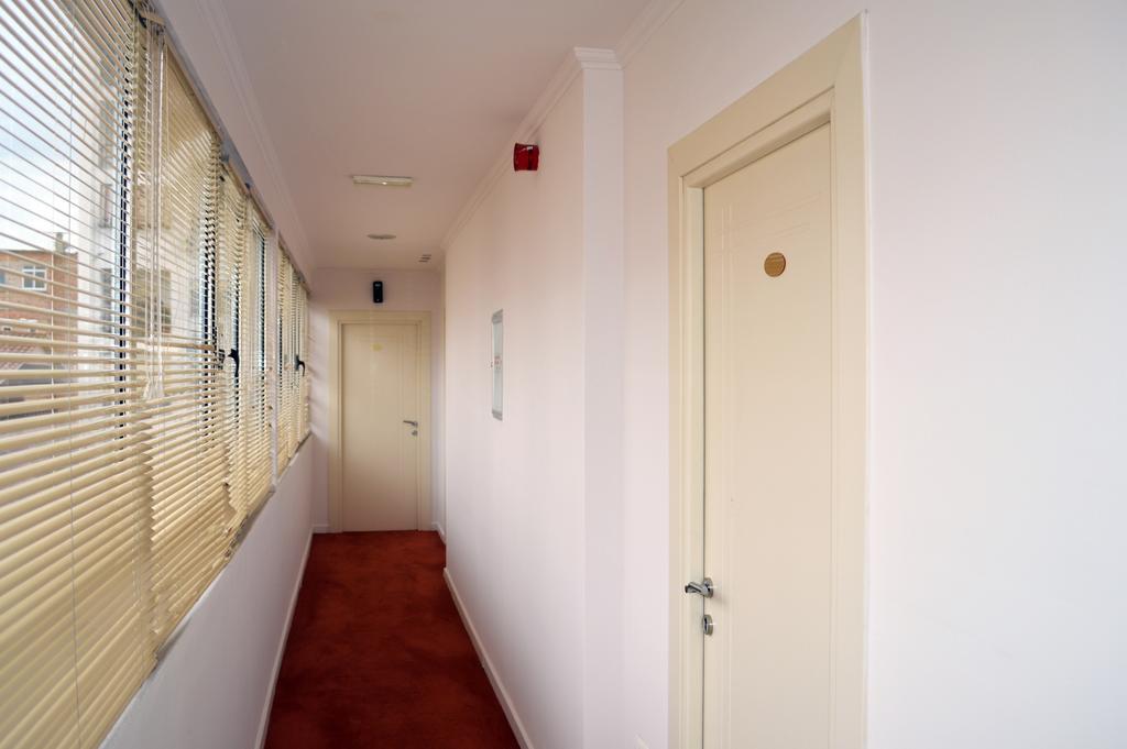 Select City Center Hotel Tirana Exterior foto